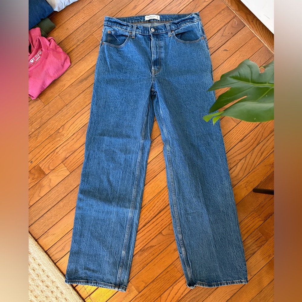 Abercrombie & Fitch High Rise 90s Relaxed Jean 31/12 LONG - Picture 5 of 9
